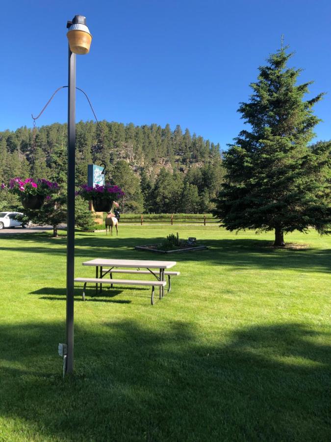 Spring Creek Inn هيل سيتي المظهر الخارجي الصورة