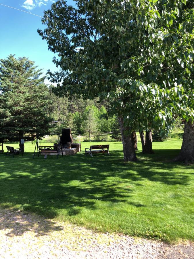 Spring Creek Inn هيل سيتي المظهر الخارجي الصورة