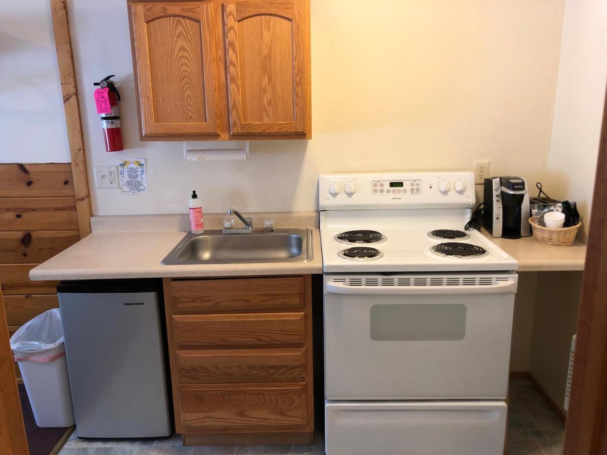Spring Creek Inn هيل سيتي المظهر الخارجي الصورة