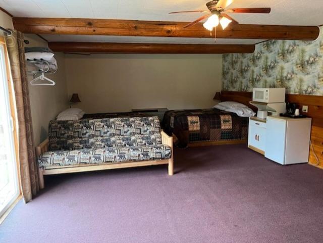 Spring Creek Inn هيل سيتي المظهر الخارجي الصورة