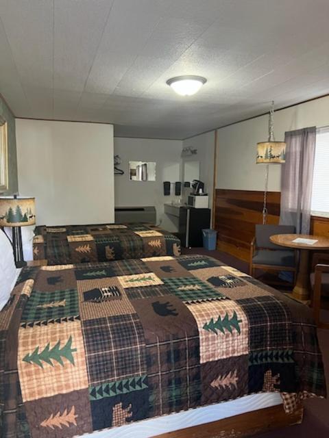 Spring Creek Inn هيل سيتي المظهر الخارجي الصورة