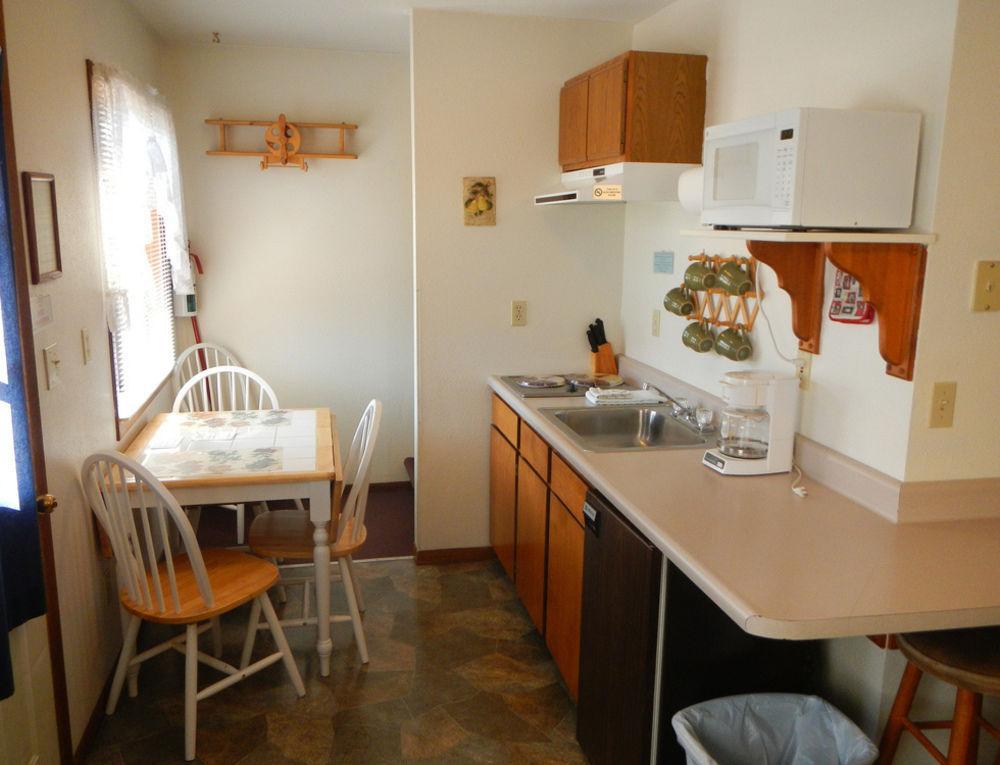 Spring Creek Inn هيل سيتي المظهر الخارجي الصورة