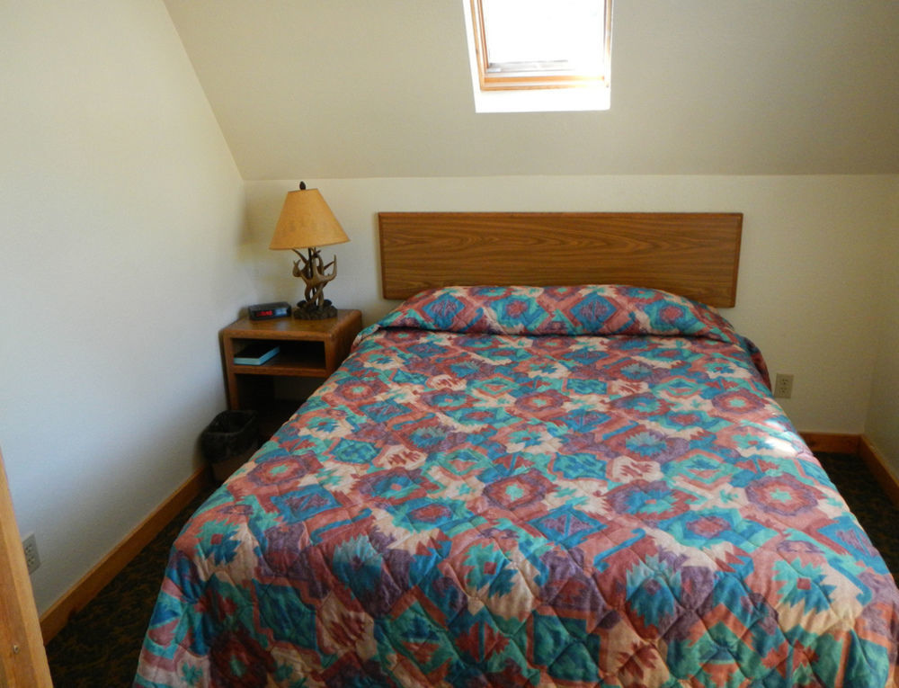Spring Creek Inn هيل سيتي المظهر الخارجي الصورة